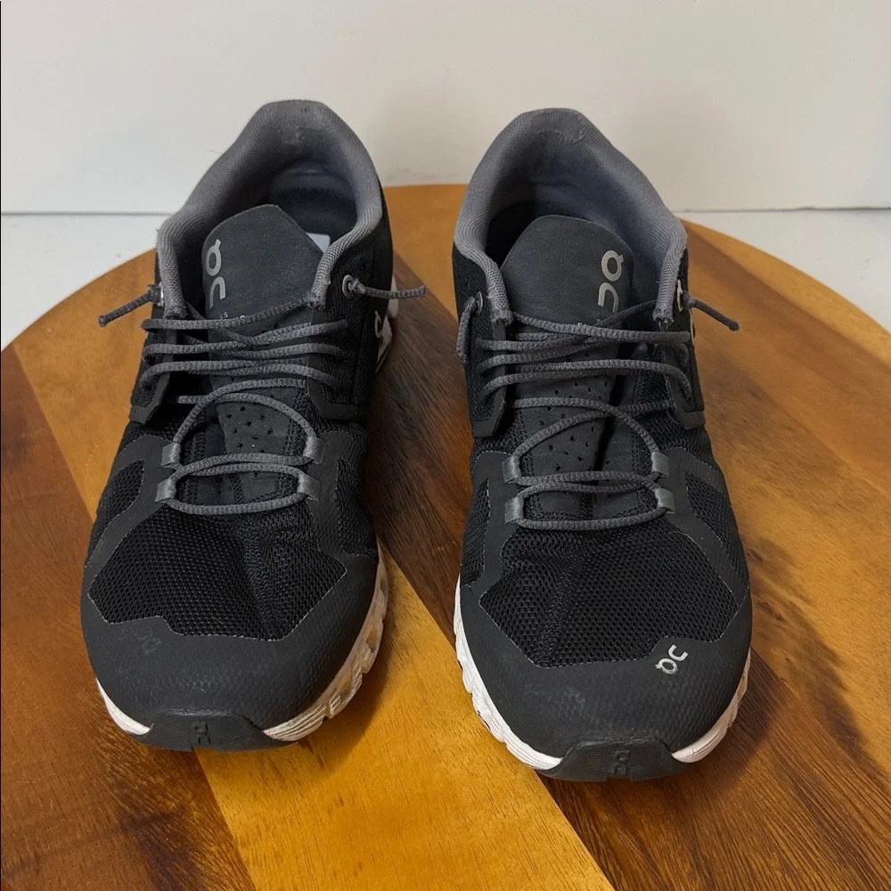 ON RUNNING Cloud 5 Black Men's Running Shoes, size 10.5 fair clean condition - Picture 3 of 14